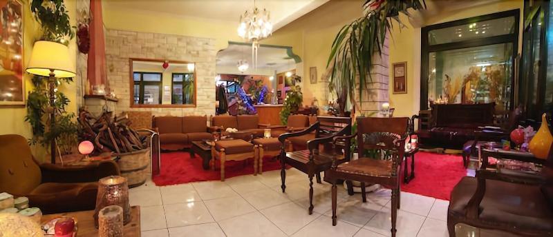 Hotel Varonos Delphi Екстер'єр фото