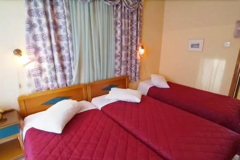 Hotel Varonos Delphi Екстер'єр фото